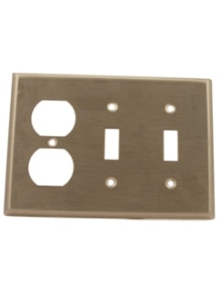 LEVITON 84021-40 PLATE 3G 2INTERR DUPLEXSS 
