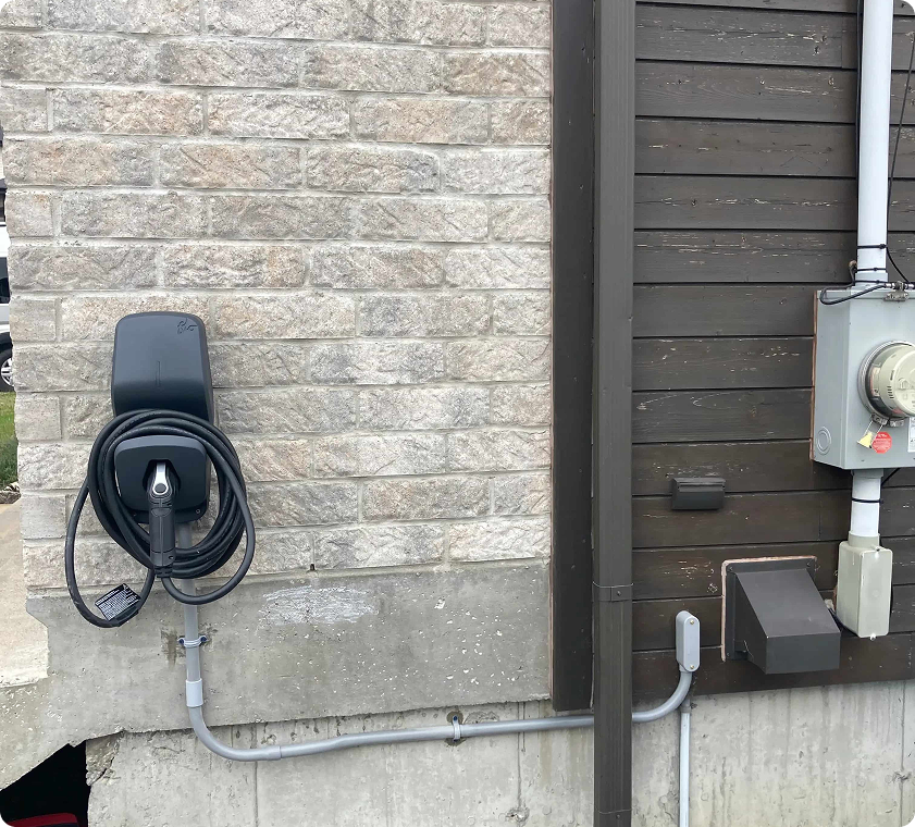 Bornes de recharge pour stationnements d'employés et immeubles commerciaux à Québec
